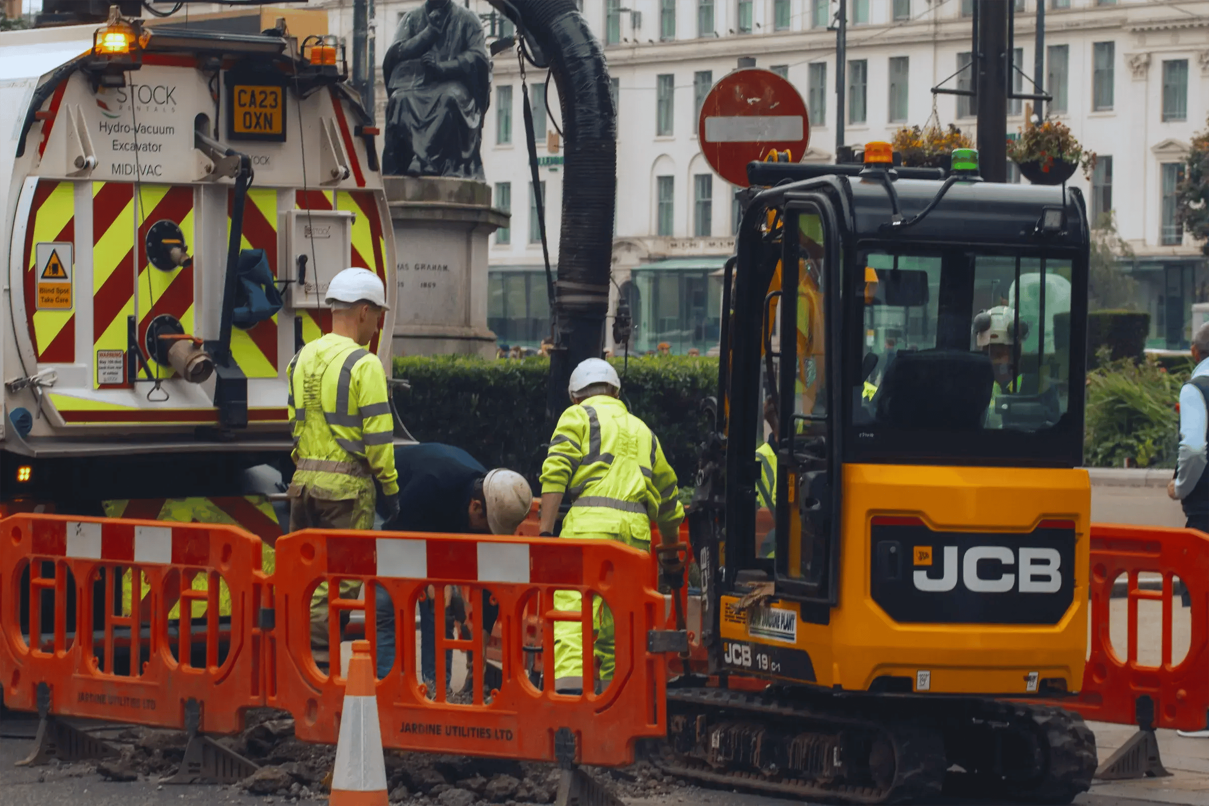 Business-Finance-Waste-and-Utilities-Hero-1