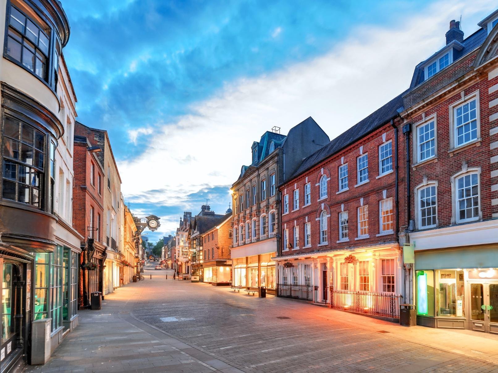 Commercial Property Broker (14)