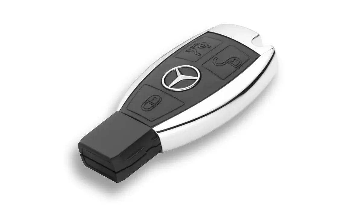 Mercedes-key-hero