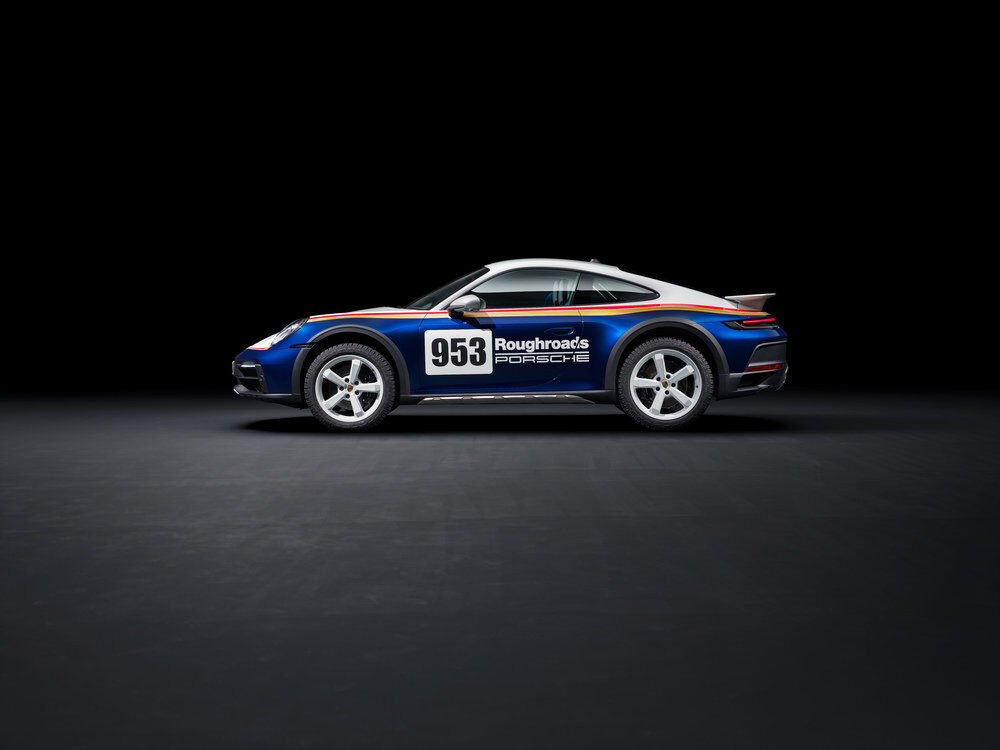 The new Porsche 911 Dakar